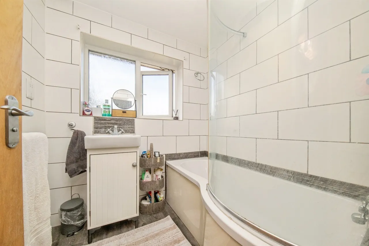 Richmond Crescent, Harwich, photo 12