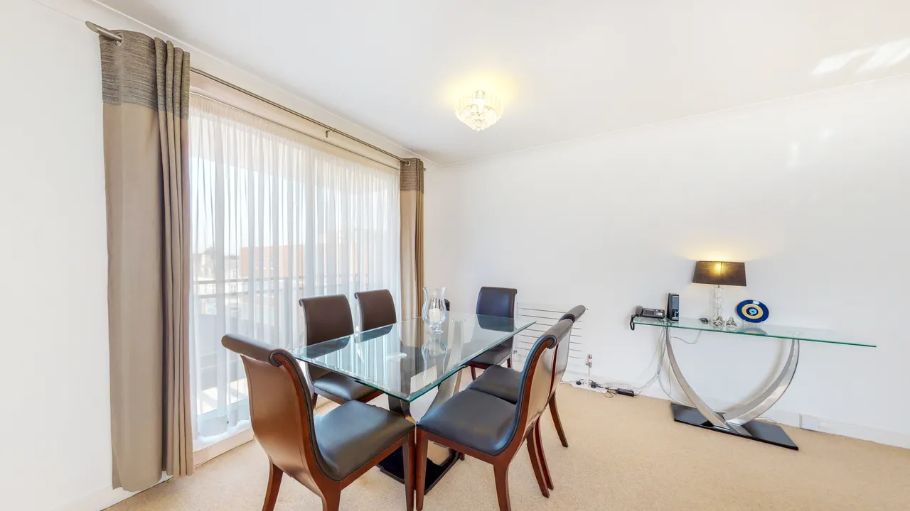 Sumpter Close, London, NW3, photo 3