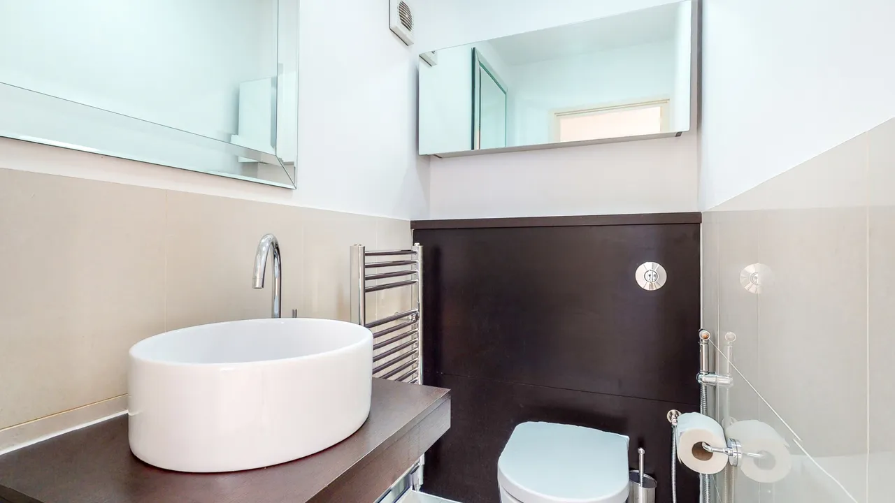 Sumpter Close, London, NW3, photo 9