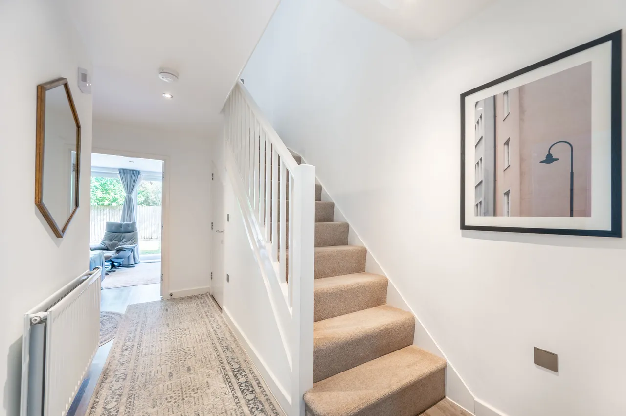London, NW10, photo 10