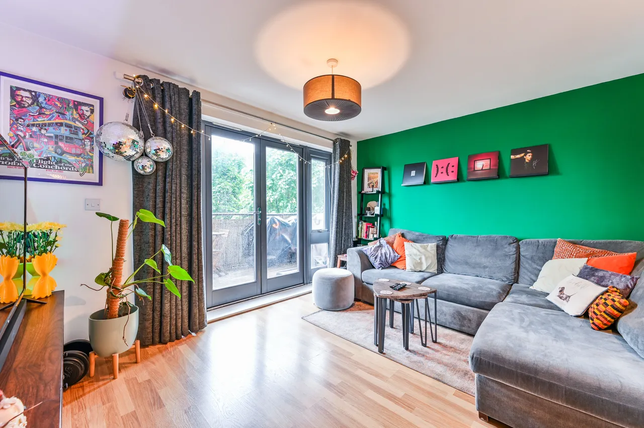 1 bed flat for sale, London, E5