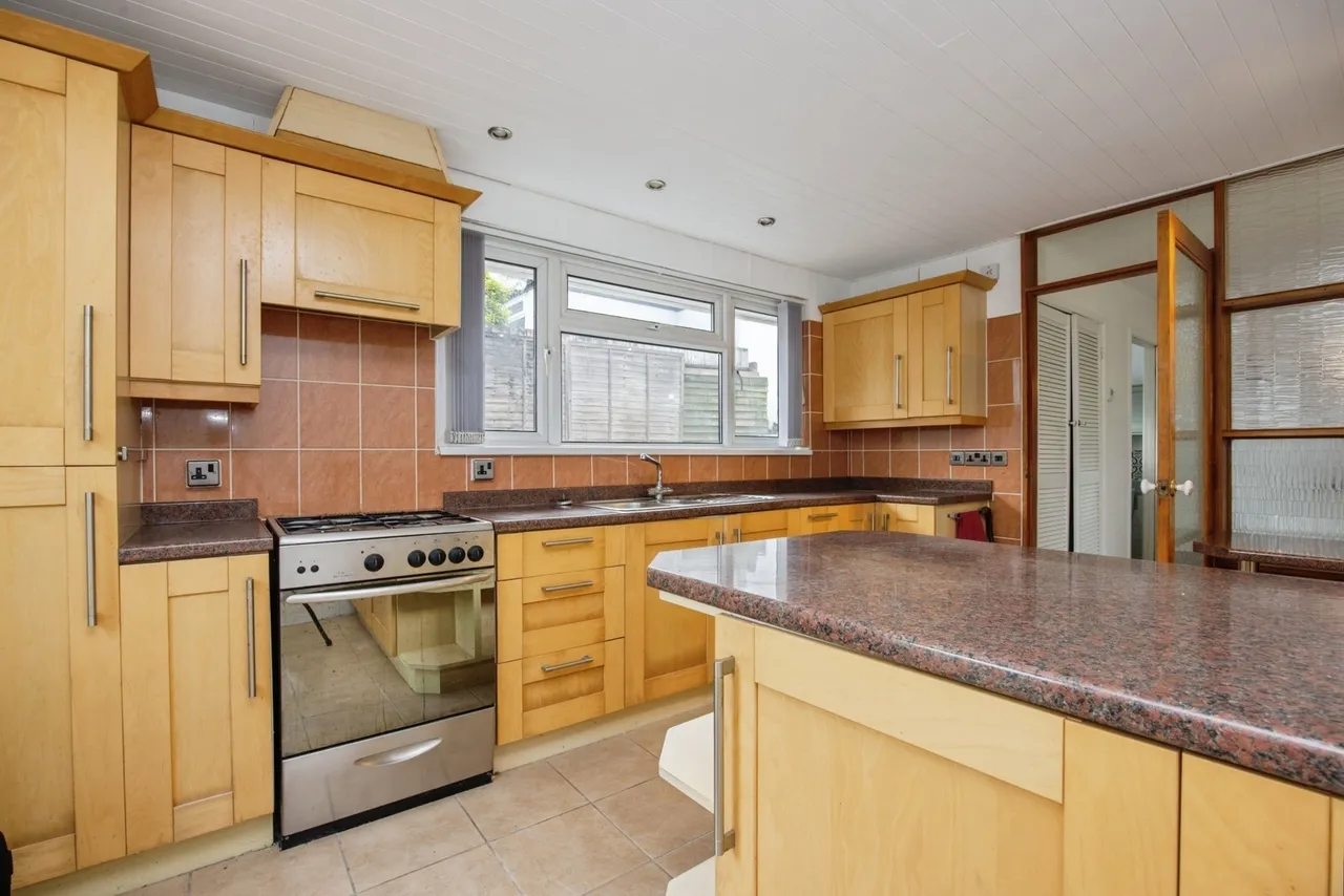 Trevarrick Drive, St. Austell, PL25, photo 6