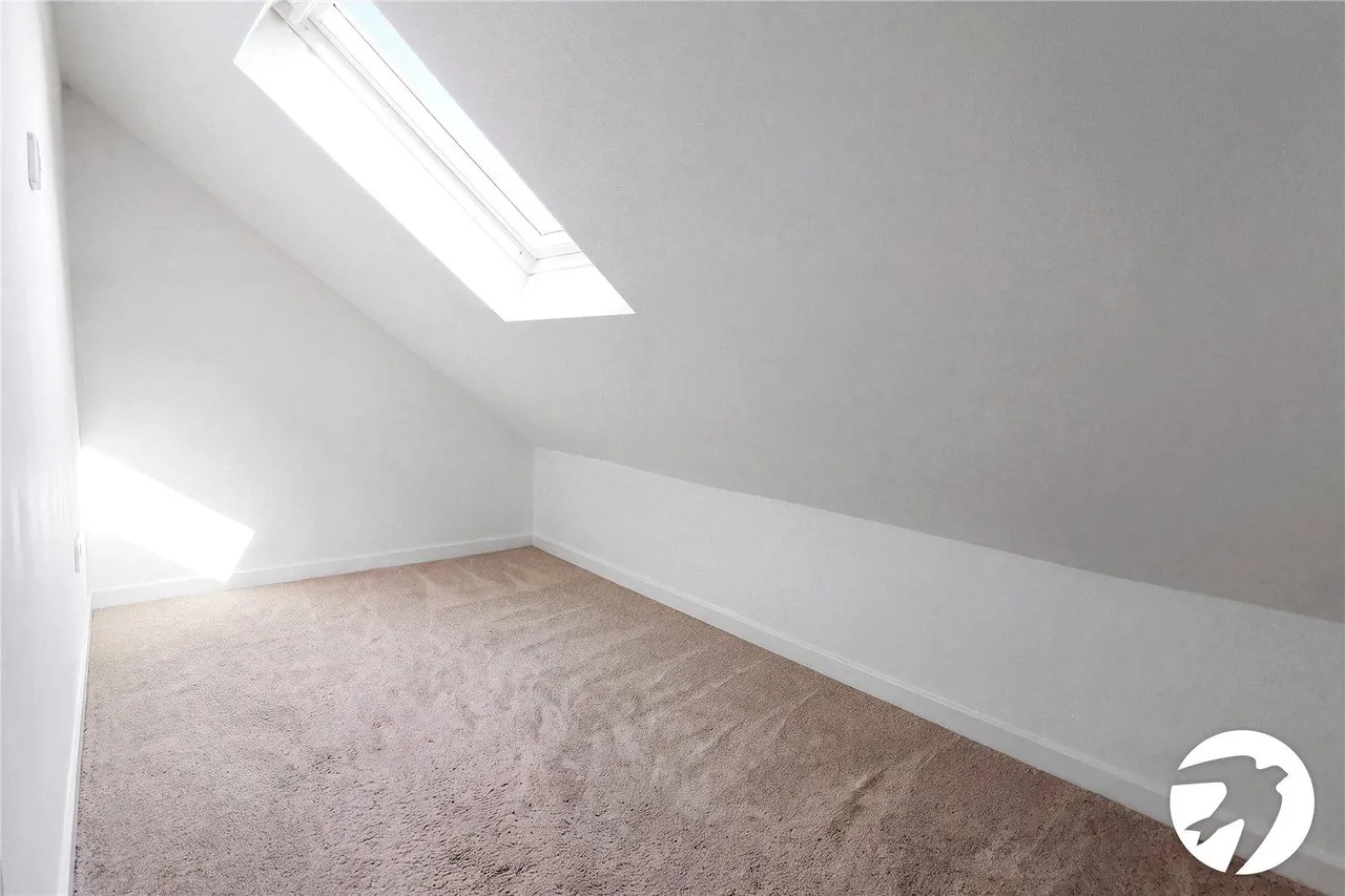 Willis Road, DA8, photo 13