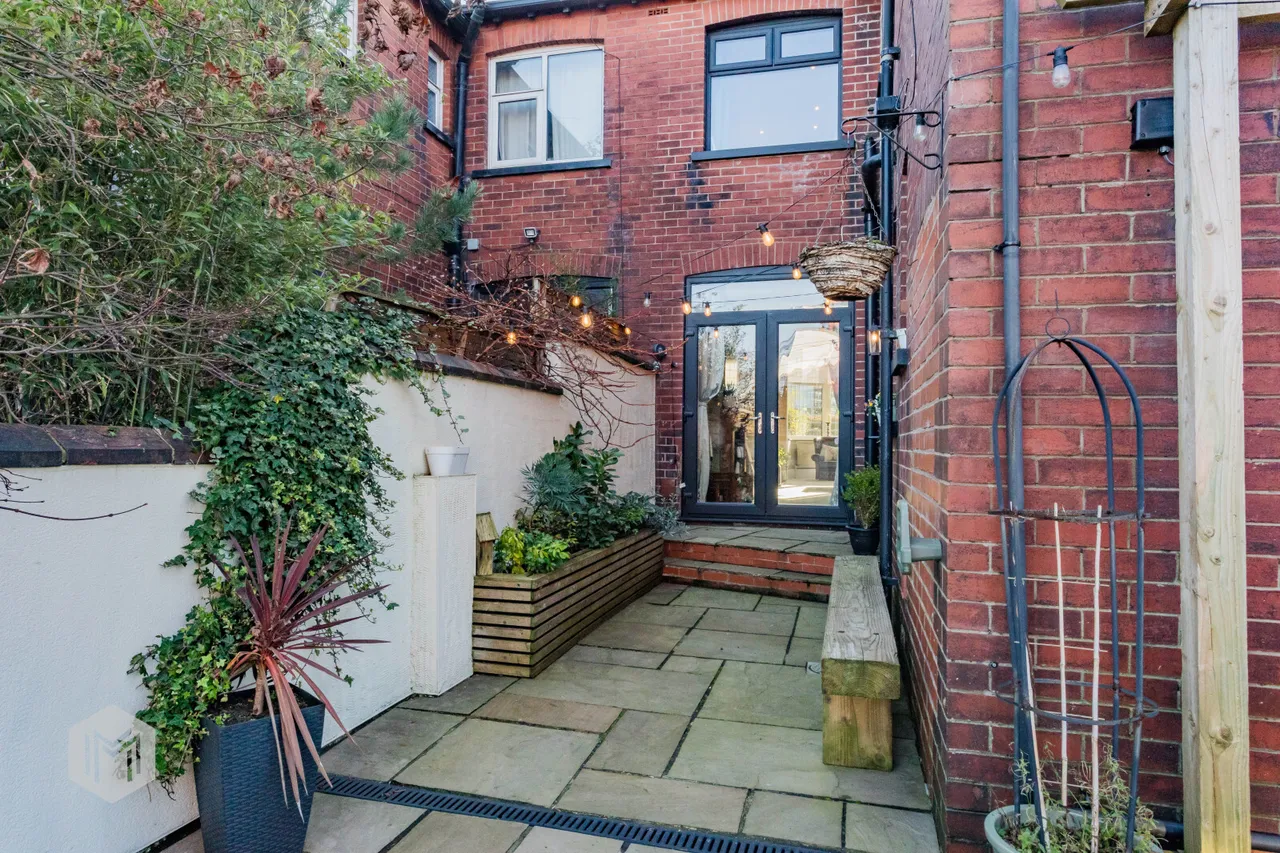 Chorley Old Road, Bolton, BL1 6AA, photo 28