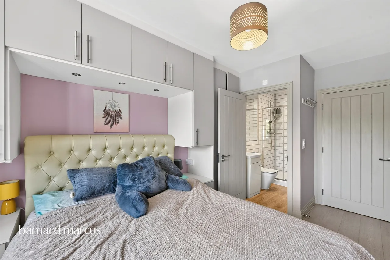 Park Road, Feltham, TW13, photo 10