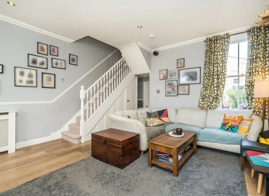 Andalus Road, Stockwell, SW9, photo 4