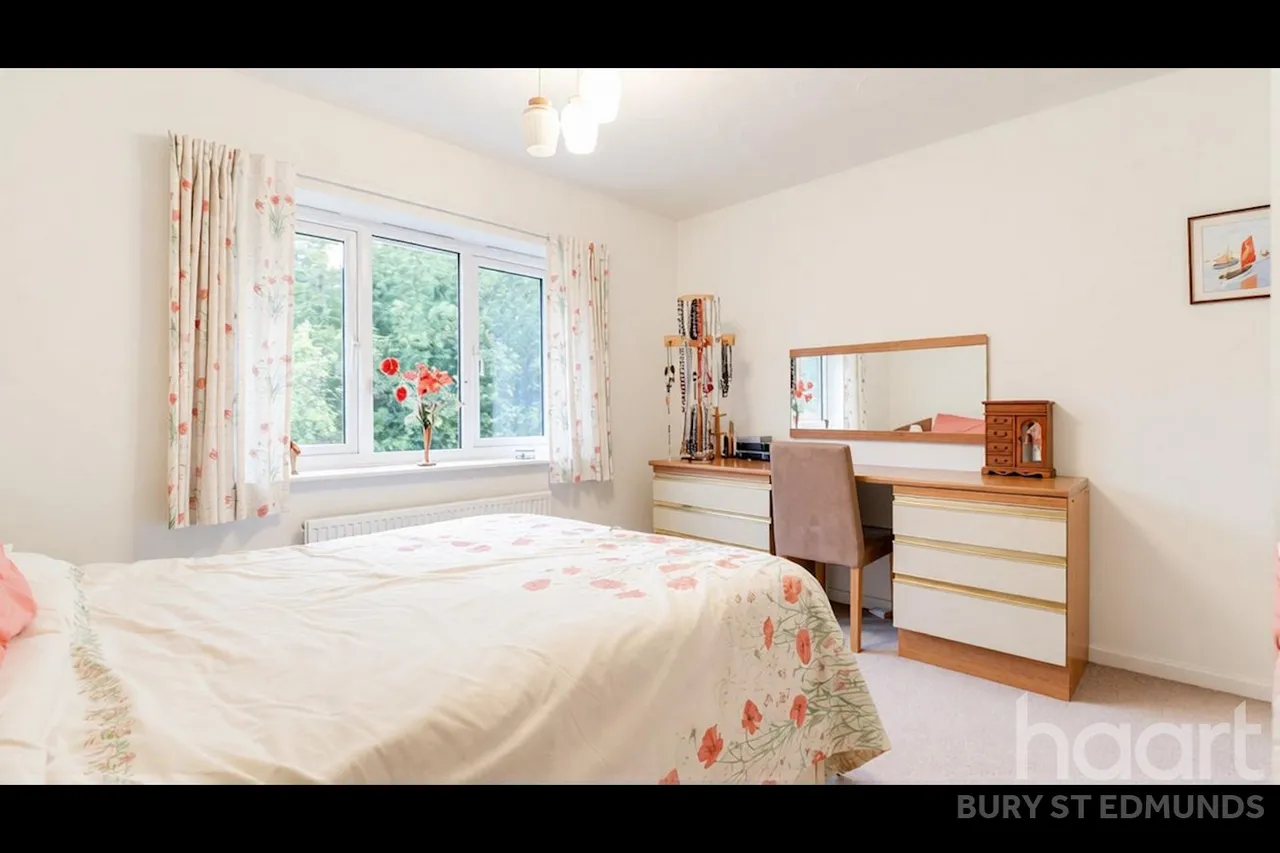 Brunwyn Close, Bury St Edmunds, IP32, photo 11