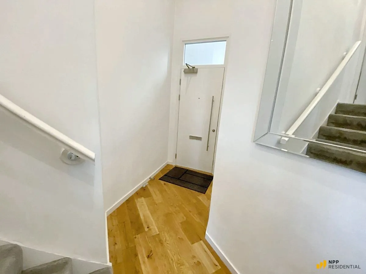 Elisabeth Gardens, Stockport, Cheshire, SK5 6FW, photo 13