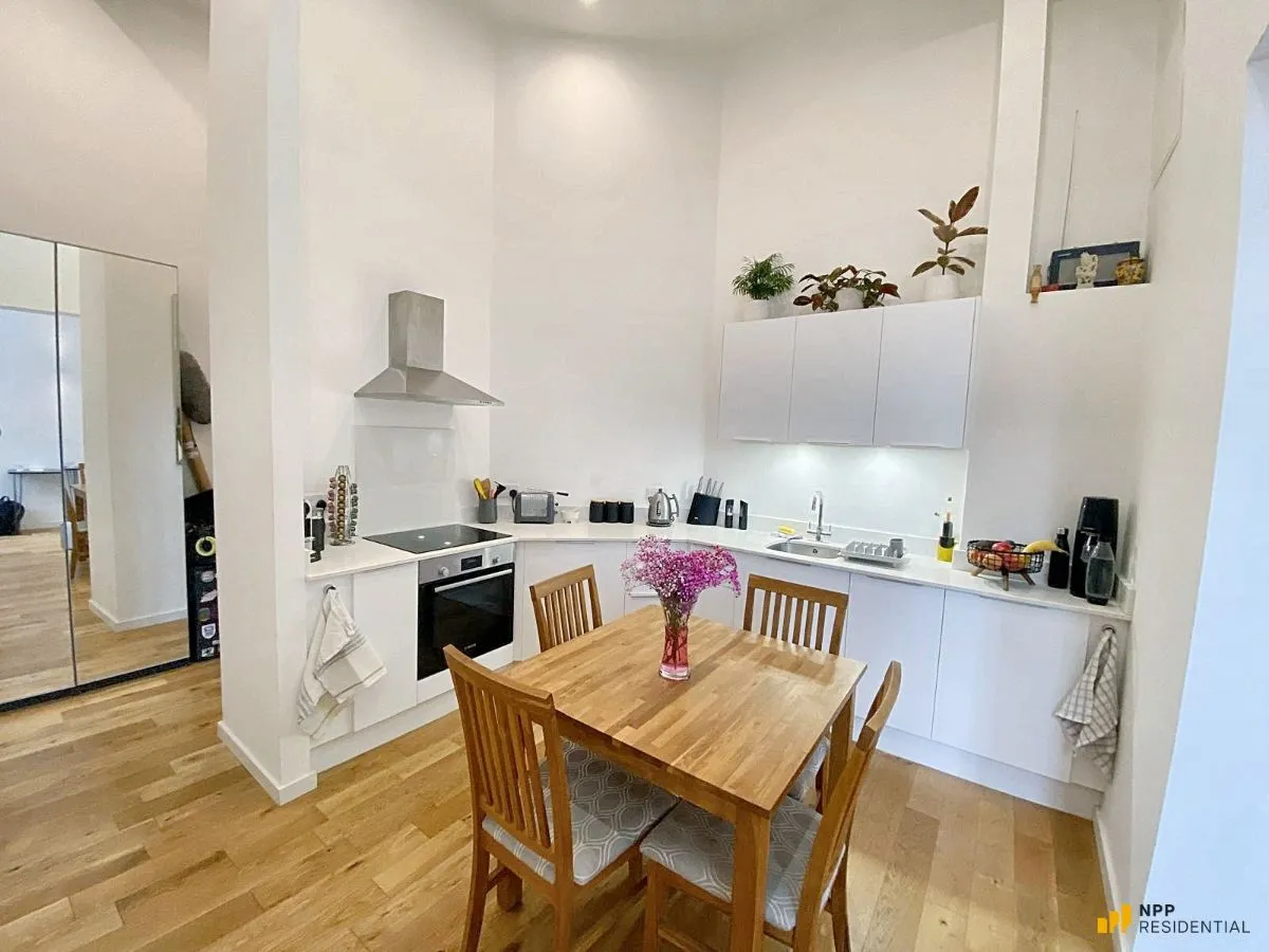 Elisabeth Gardens, Stockport, Cheshire, SK5 6FW, photo 3
