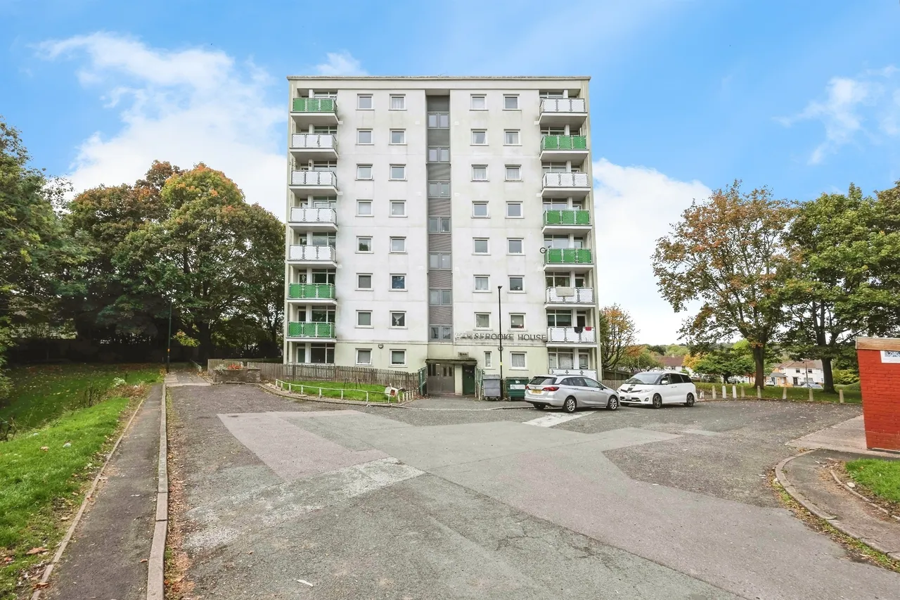 2 bed flat for sale, Culmington Road, Birmingham, B31