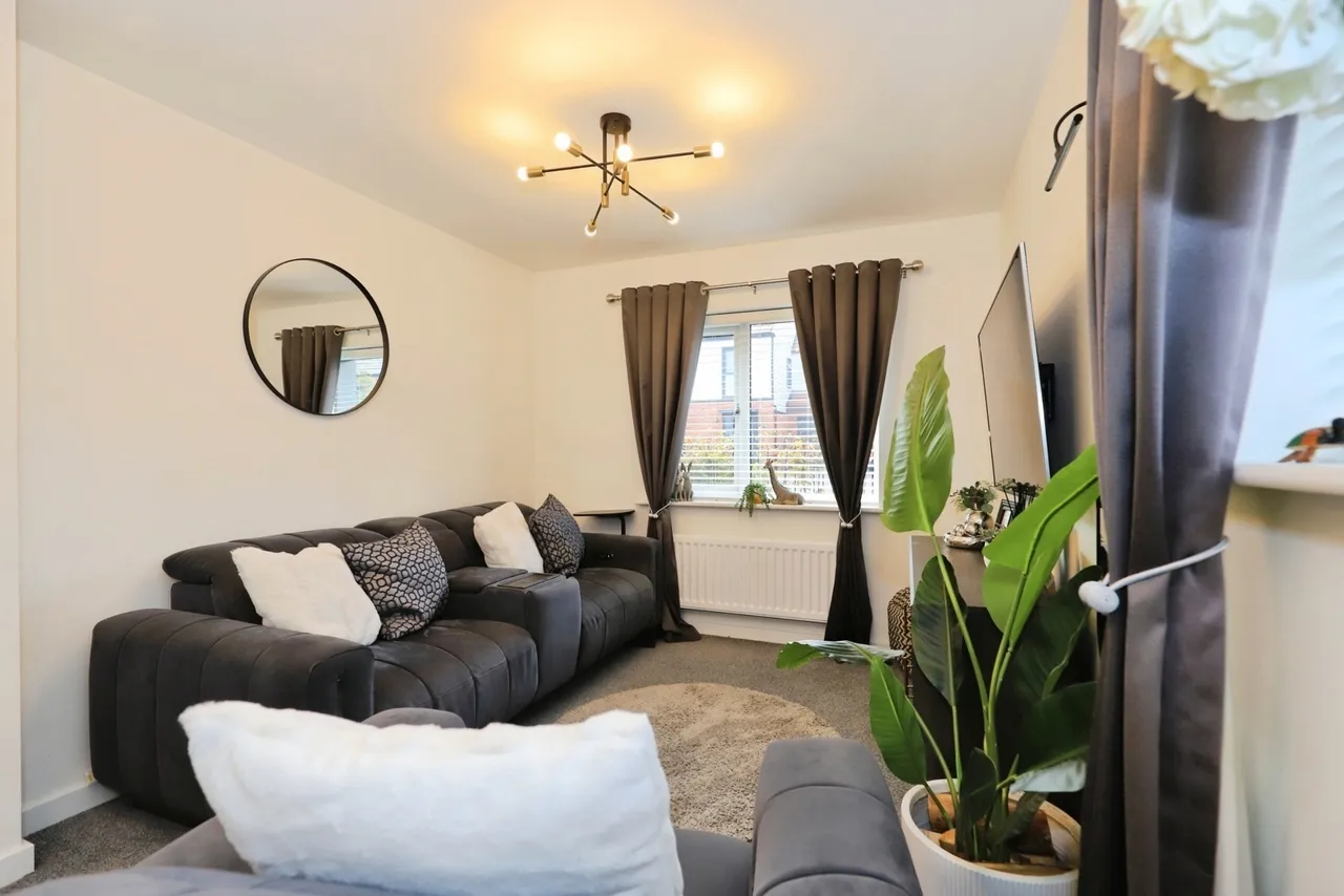 Juniper Avenue, Wolverhampton, WV10, photo 6