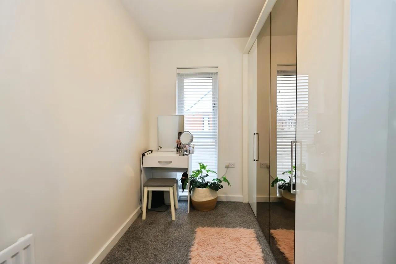 Juniper Avenue, Wolverhampton, WV10, photo 15