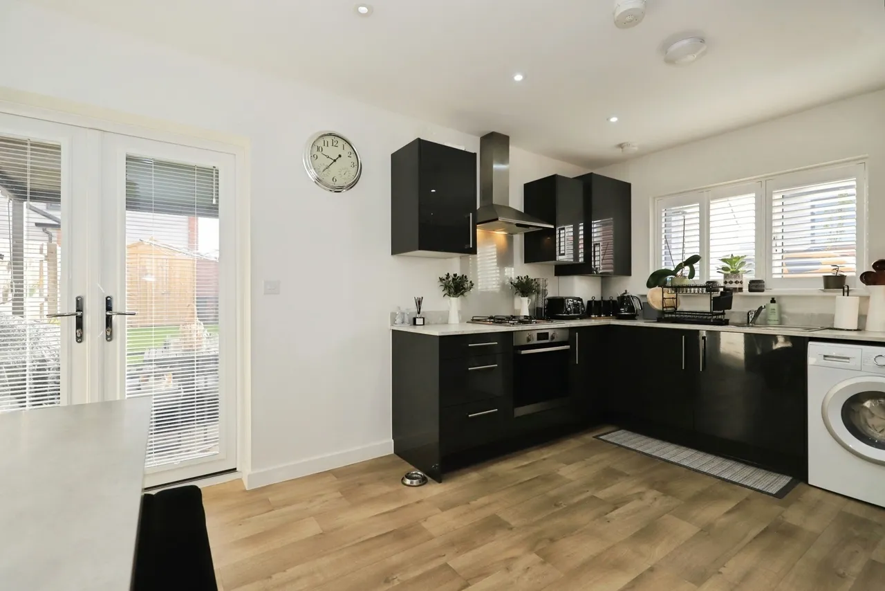 Juniper Avenue, Wolverhampton, WV10, photo 9