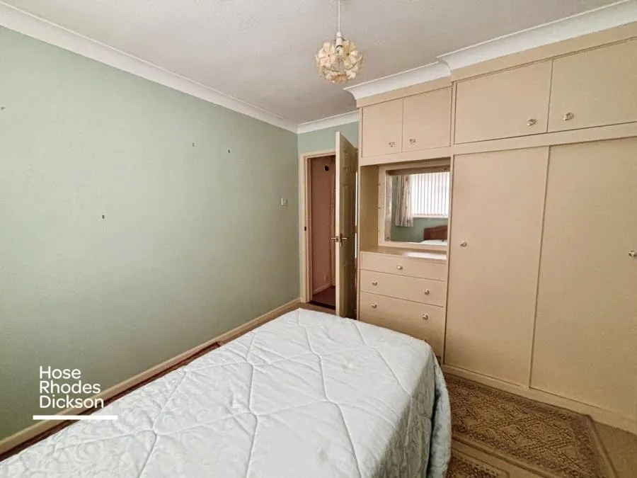 Howard Road, Shanklin, PO37, photo 5