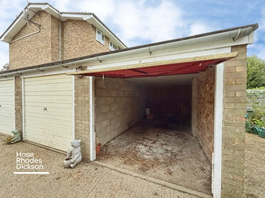 Howard Road, Shanklin, PO37, photo 9