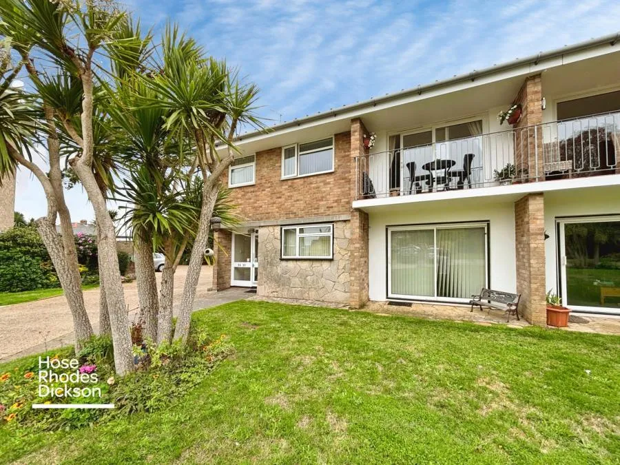 2 bed flat for sale, Howard Road, Shanklin, PO37