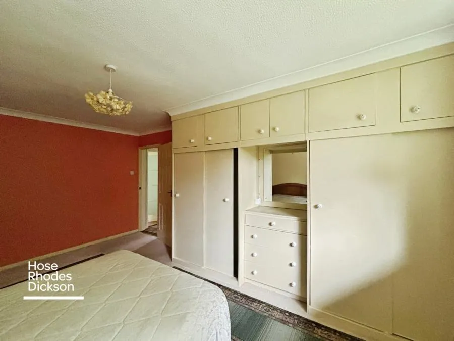 Howard Road, Shanklin, PO37, photo 4