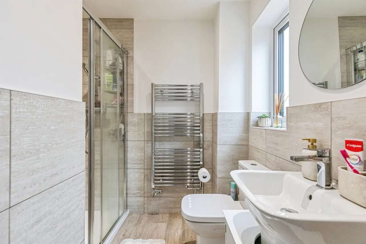 Eleanor Drive, Wellingborough, NN8, photo 9