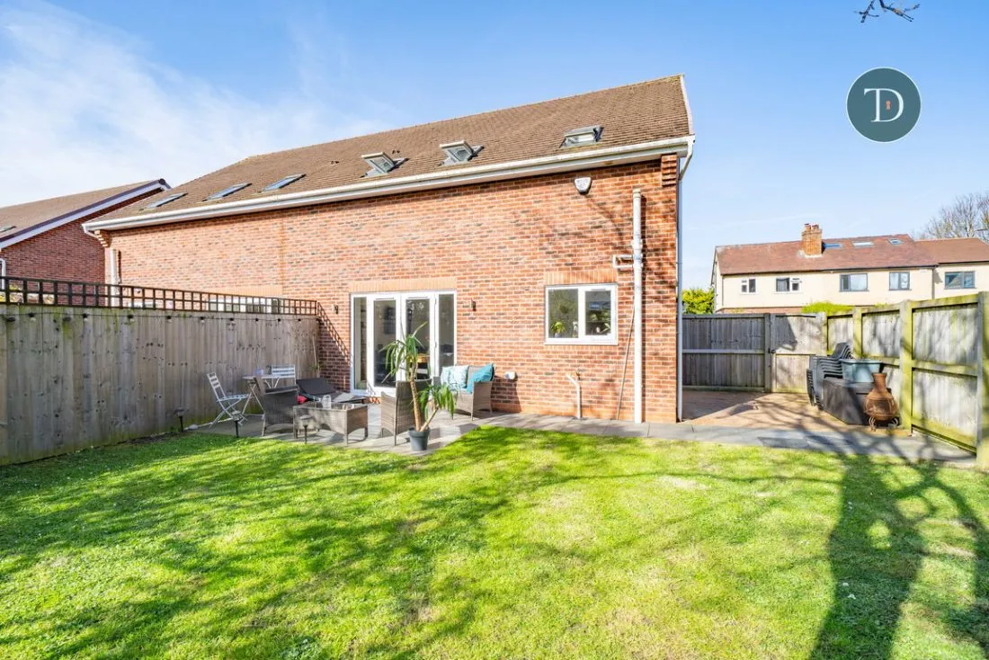 Shones Croft, Ness, CH64 4BE, photo 28