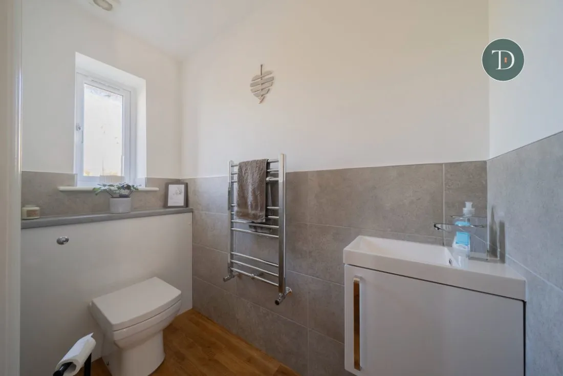 Shones Croft, Ness, CH64 4BE, photo 11
