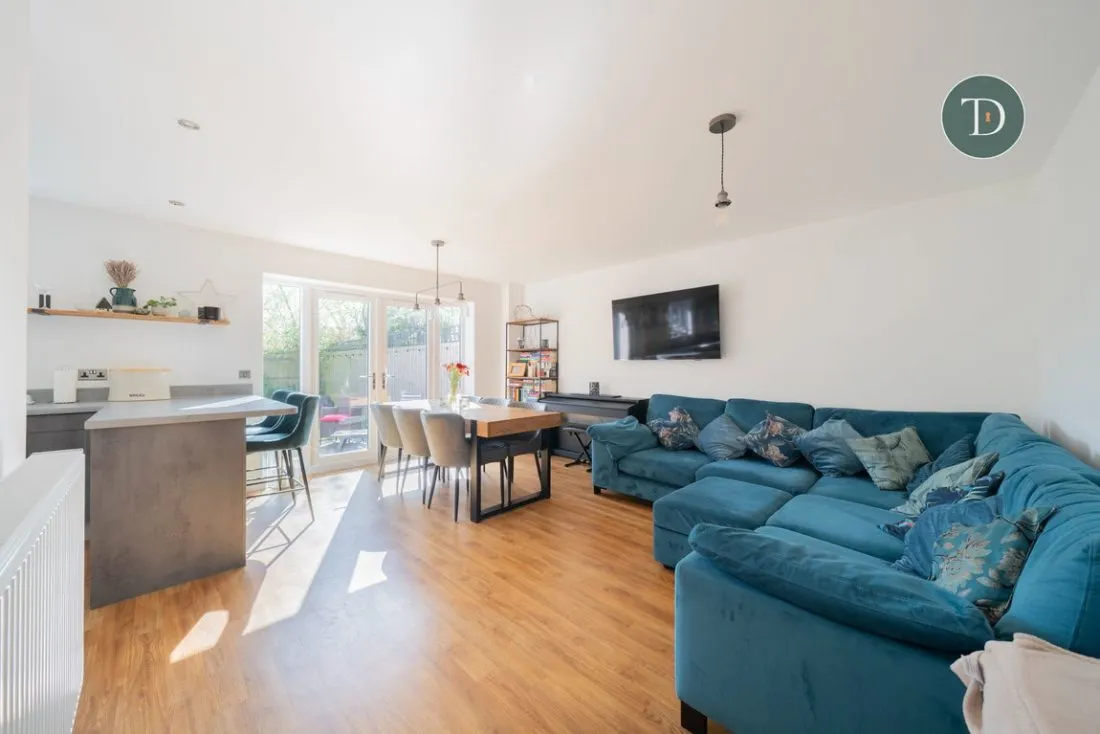 Shones Croft, Ness, CH64 4BE, photo 6