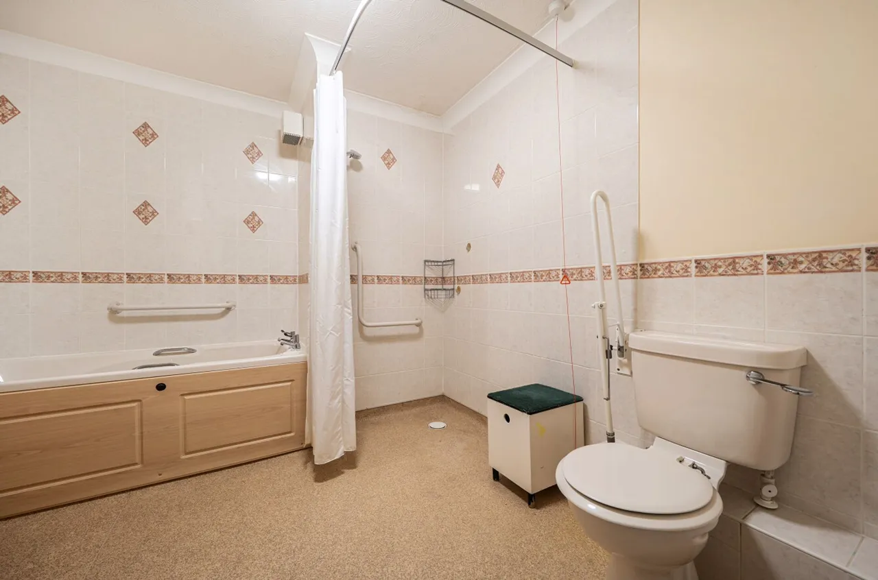 Stockbridge Road, Chichester, PO19, photo 10