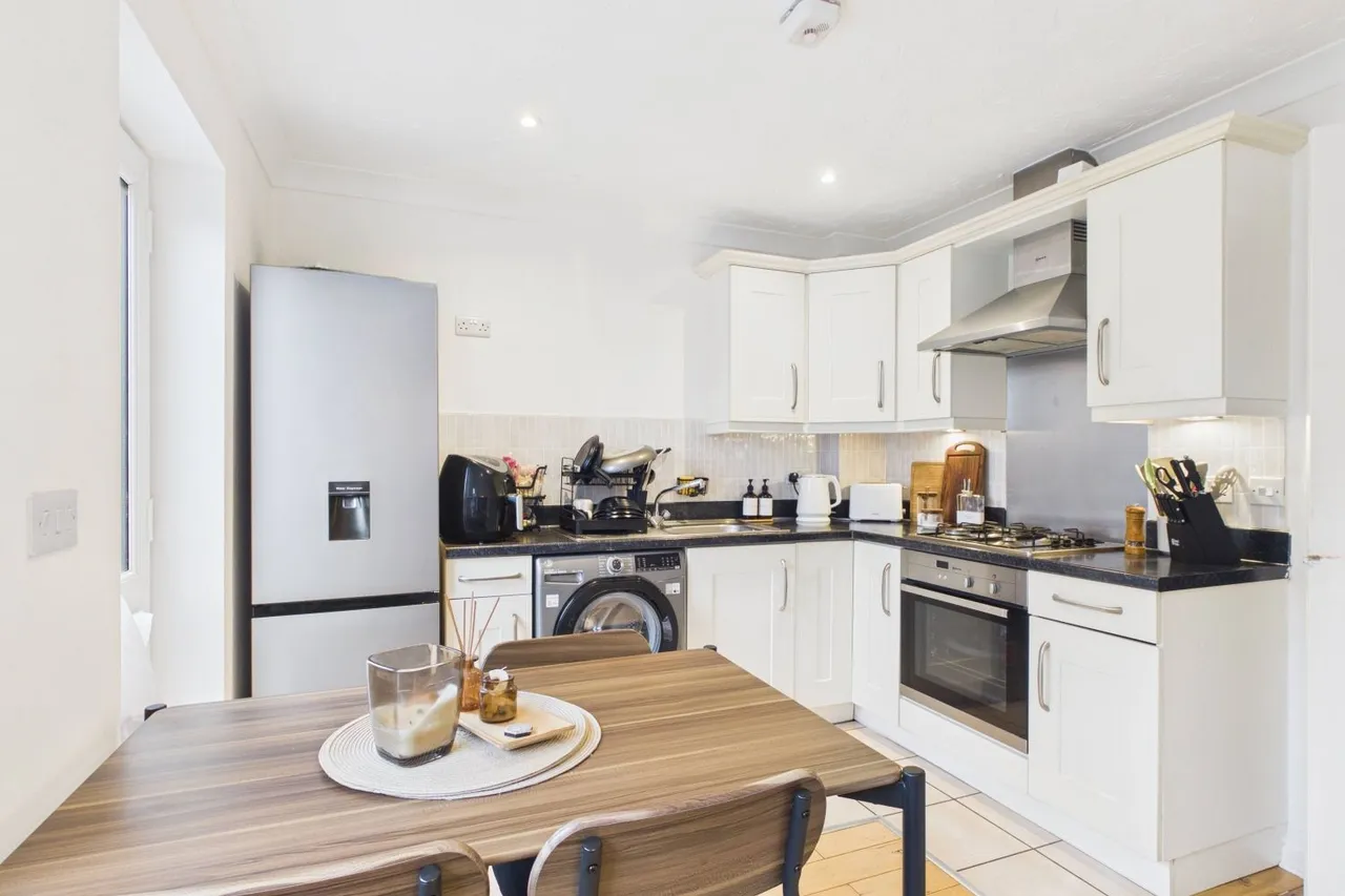 Foxglove Court, Spalding, PE11, photo 5
