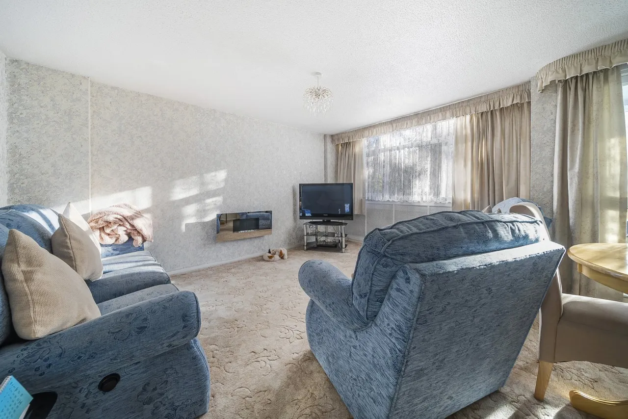 Bassett Avenue, Bassett, SO16, photo 12