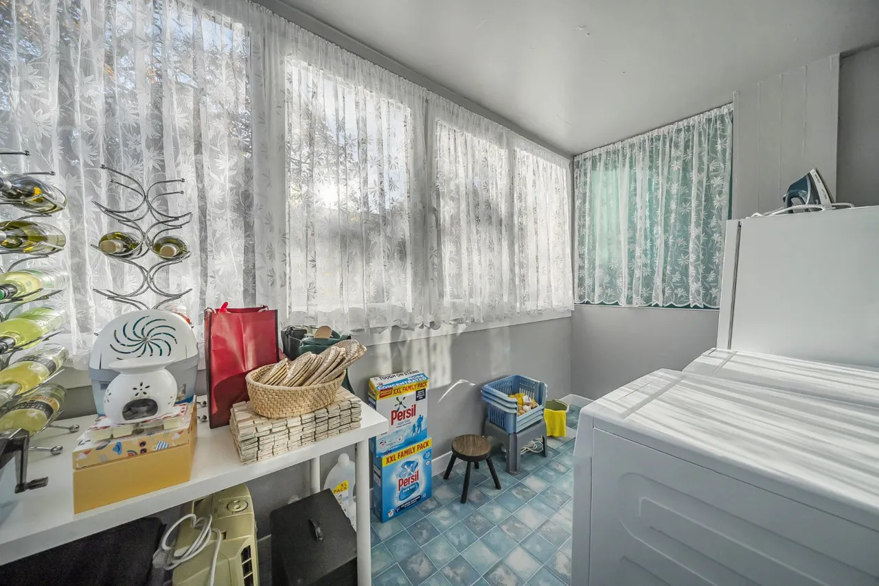 Bassett Avenue, Bassett, SO16, photo 11