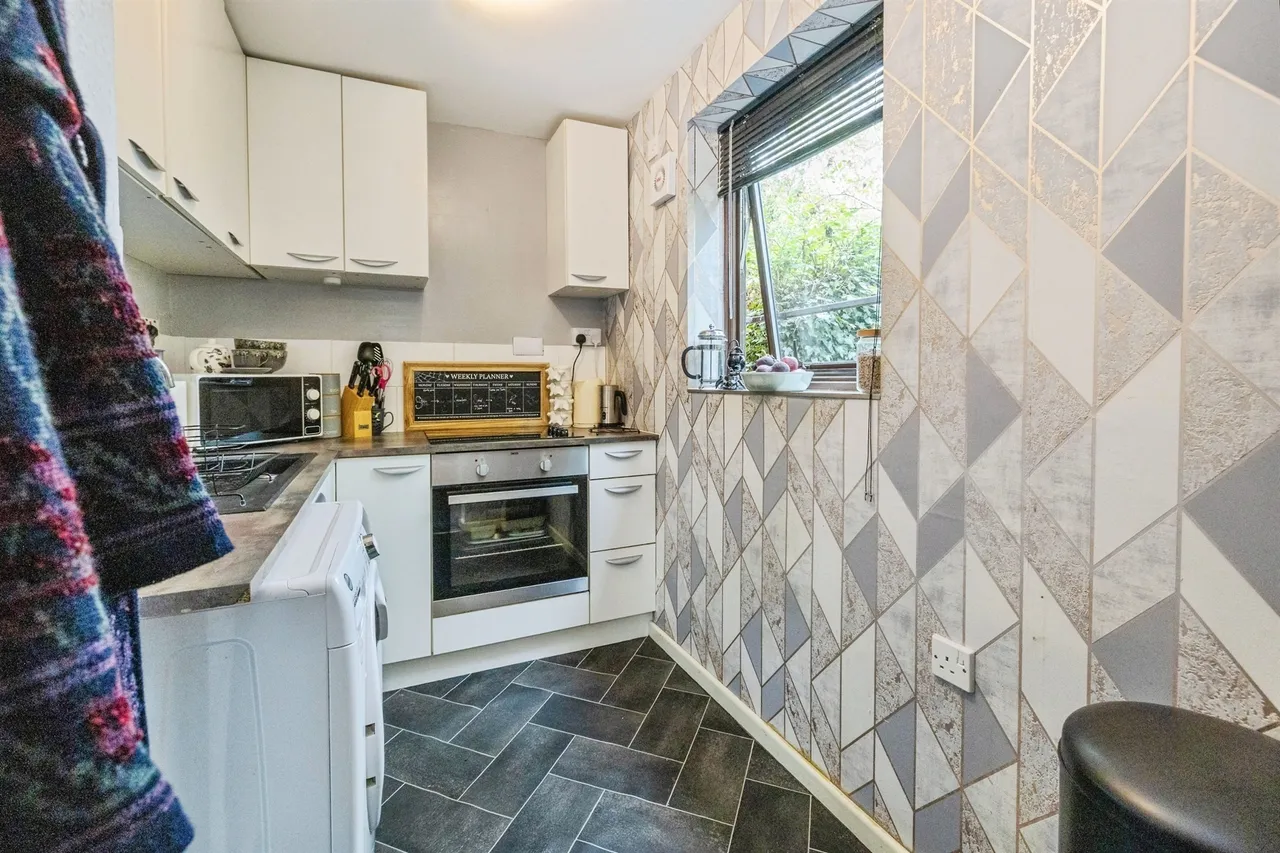 Chesney Road, Lincoln, LN2, photo 13