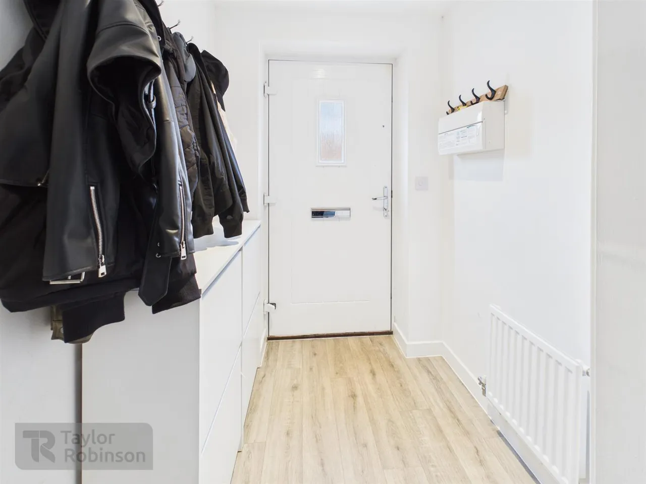 Emerald Road, Forge Wood, RH10, photo 10