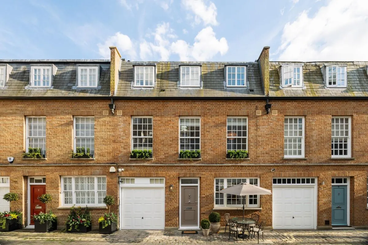 3 bed house to rent, Frederick Close, Hyde Park, W2