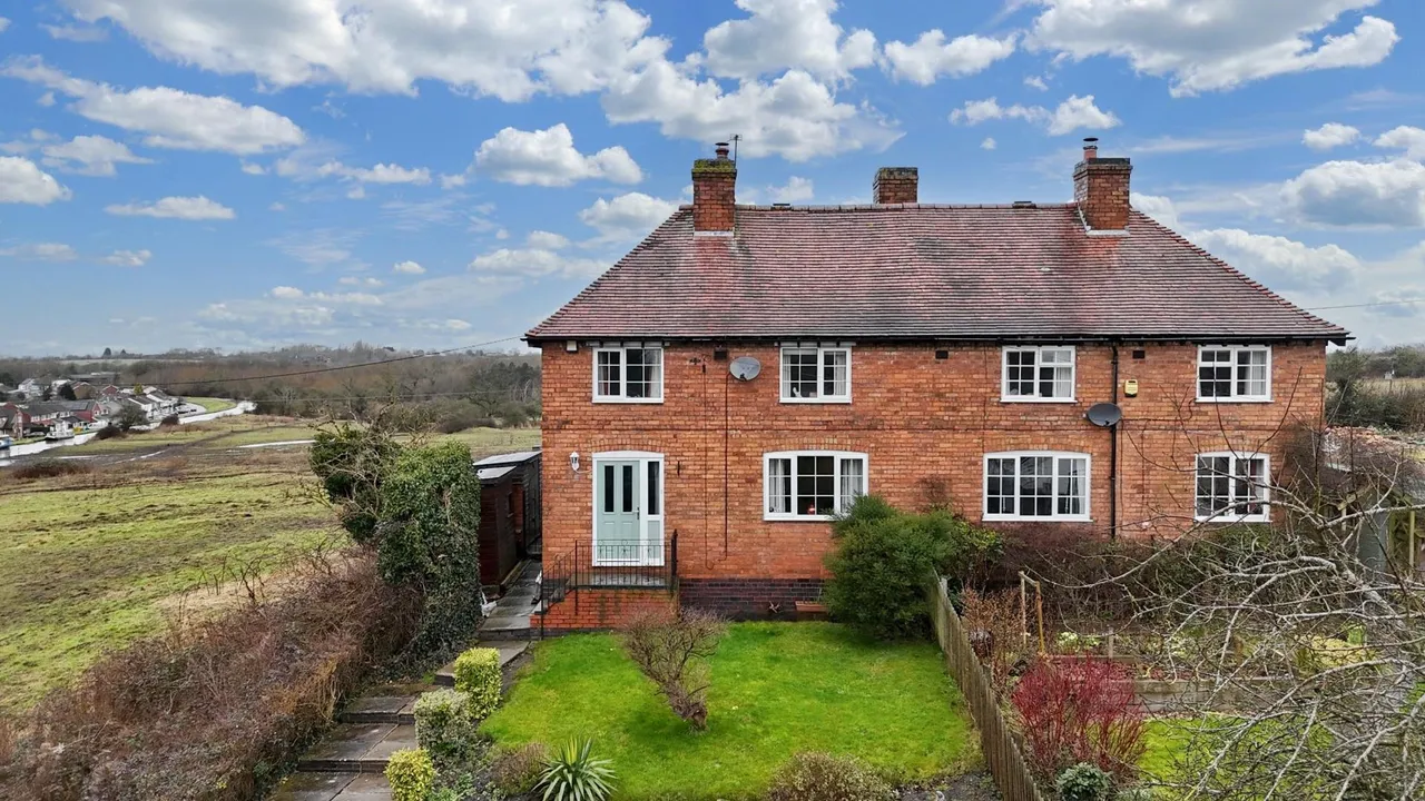 Main Road, Ansty, CV7, photo 17