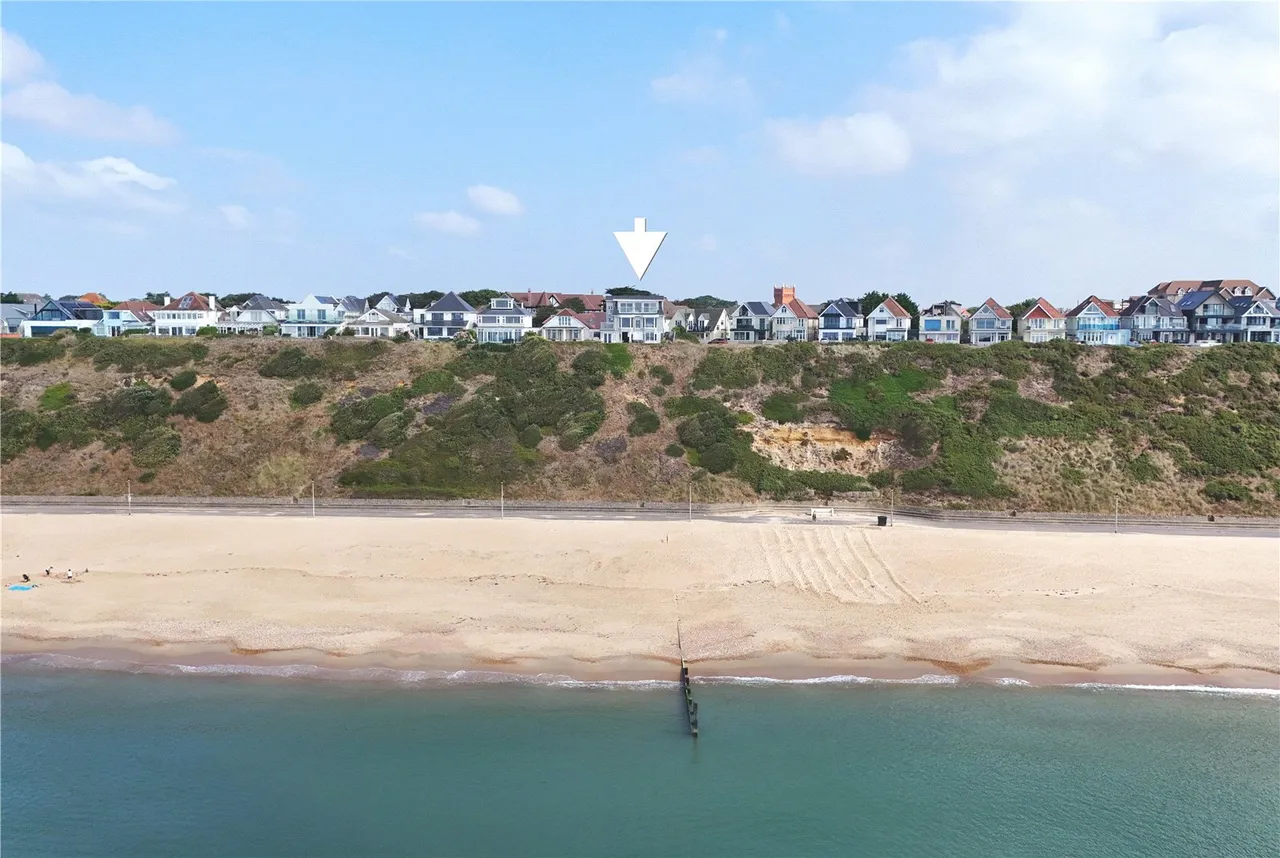 Southbourne Overcliff Drive, Bournemouth, BH6, photo 16