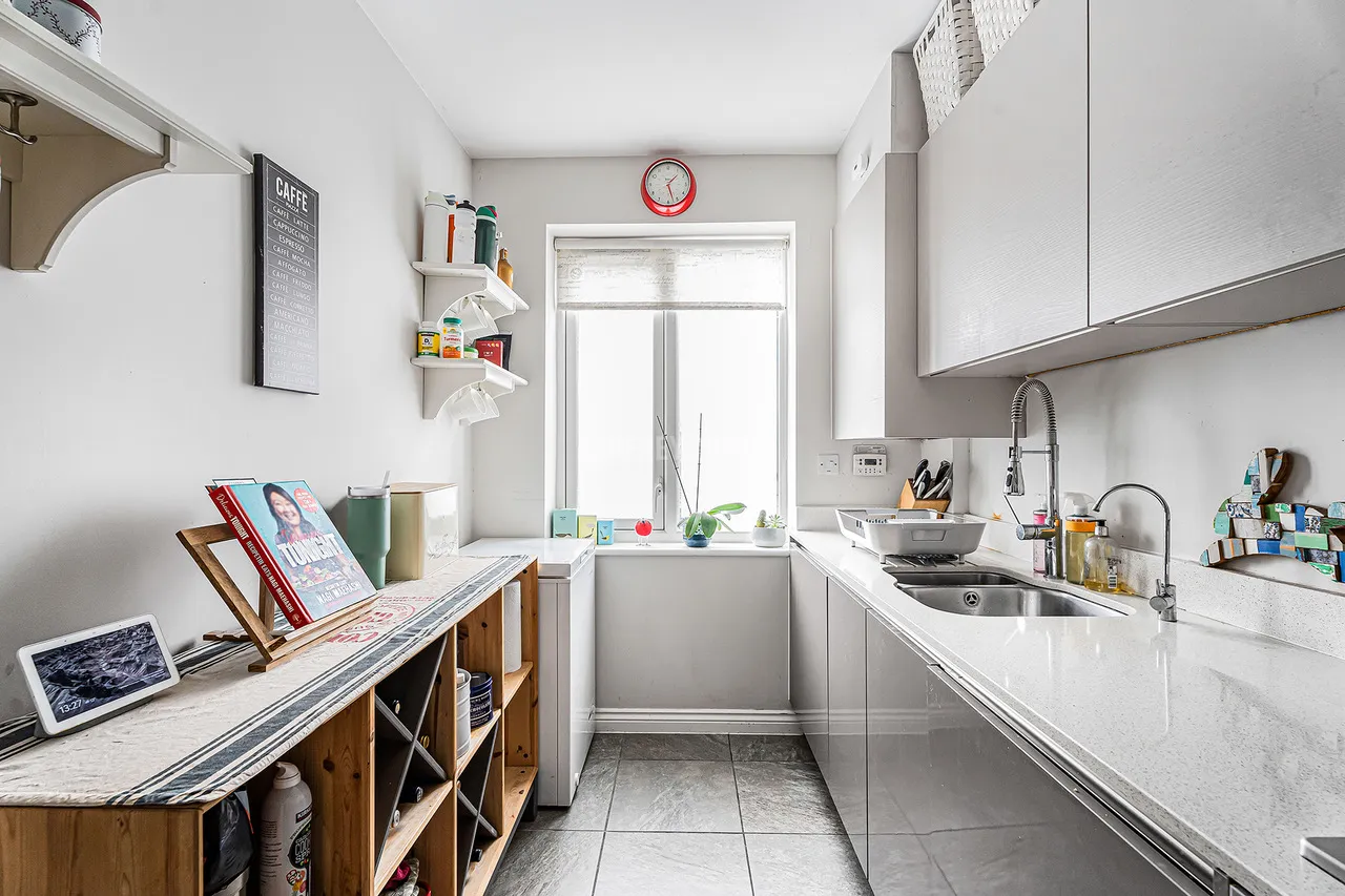 Morphou Road, Mill Hill East, NW7, photo 6