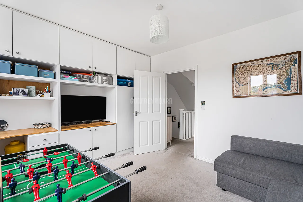 Morphou Road, Mill Hill East, NW7, photo 13