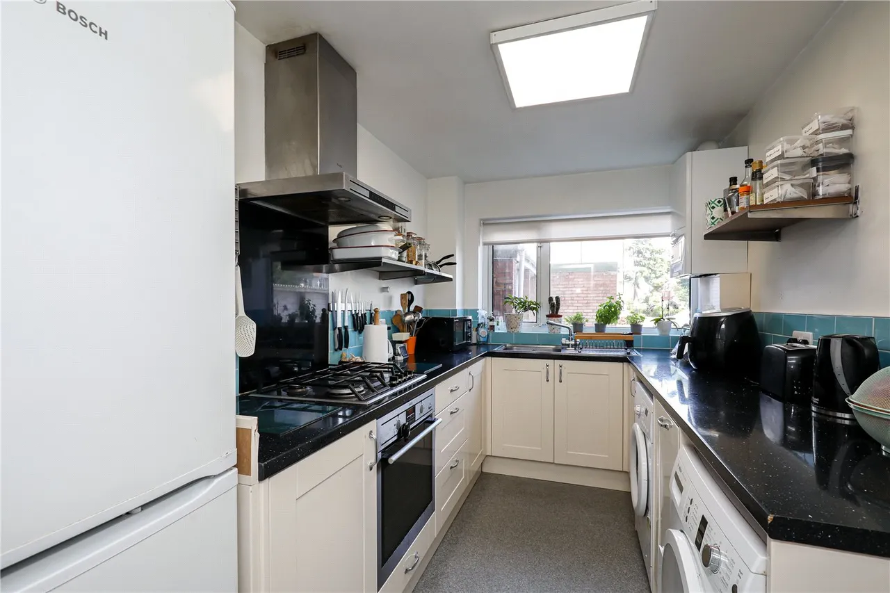 Balmain Close, London, W5, photo 5