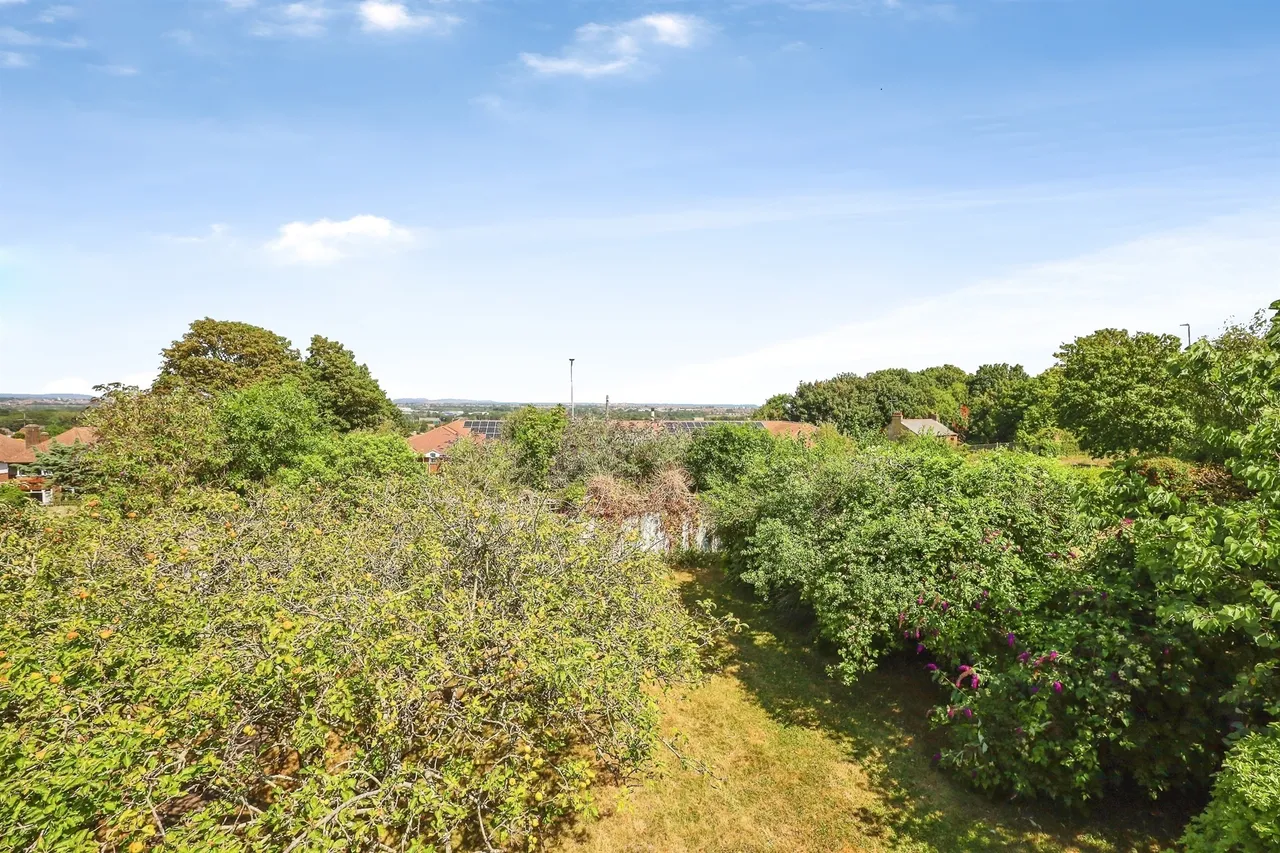 Farlaine Road, Eastbourne, BN21, photo 17