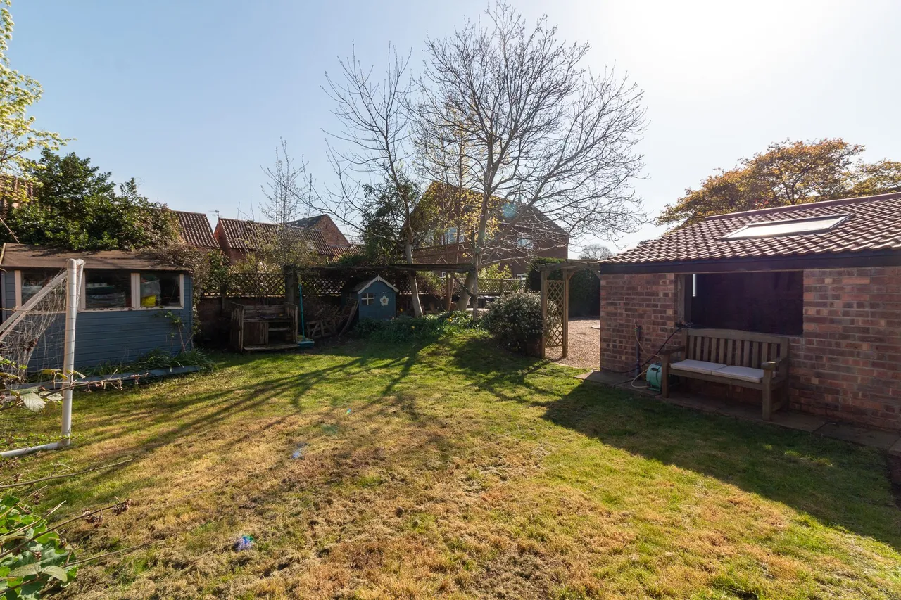 Main Road, Cotgrave, NG12, photo 34