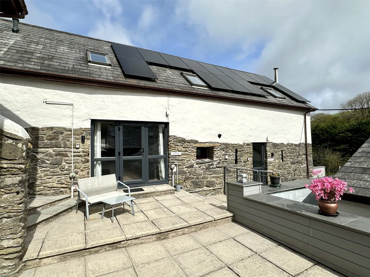 Seven Characterful Cottages & 4.5 Acres, West Down, EX34, photo 31