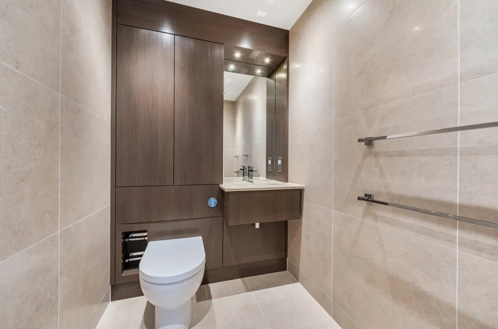 Boulevard Drive, Beaufort Park, NW9, photo 18