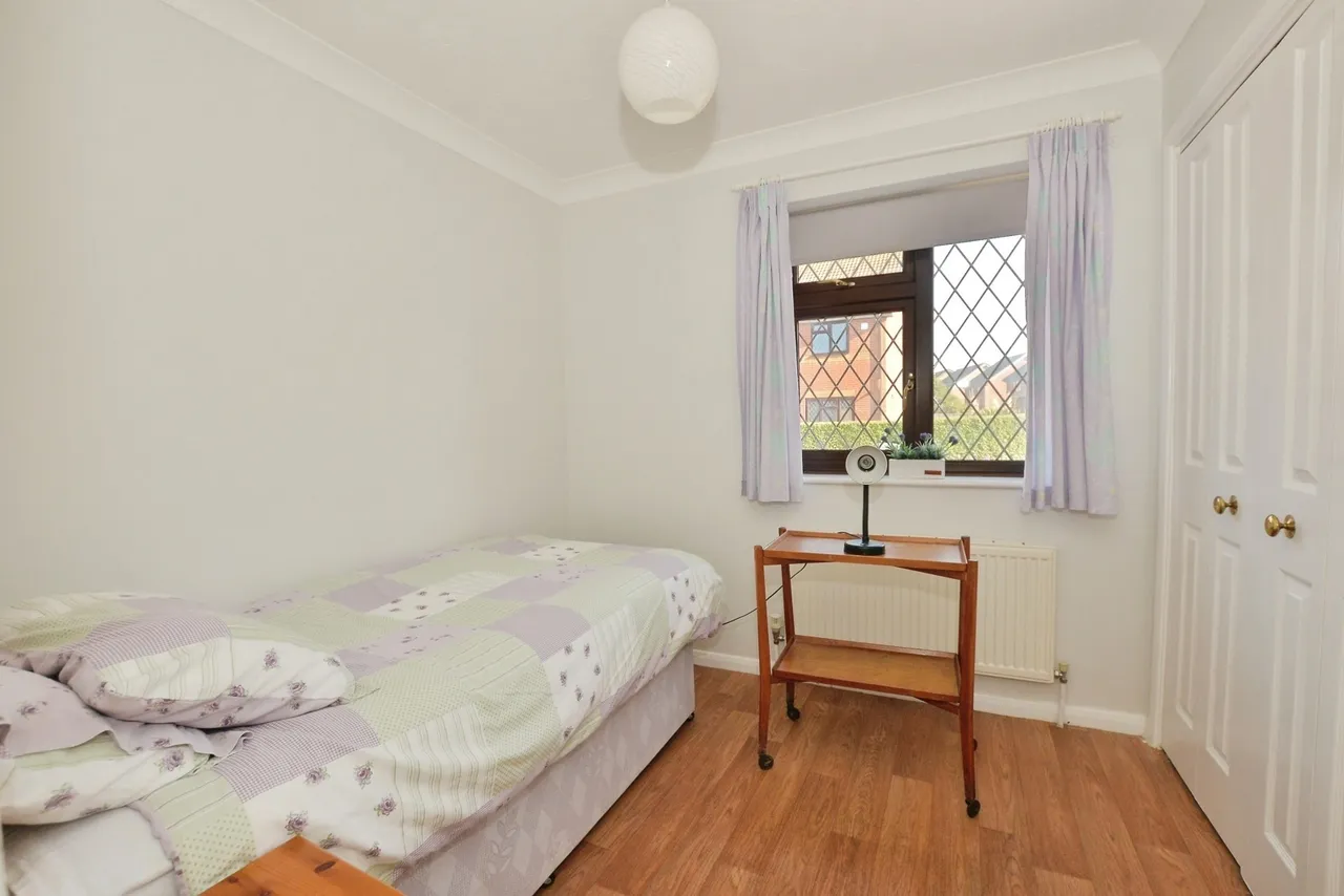 Samuel Mews, Lydd, TN29, photo 8