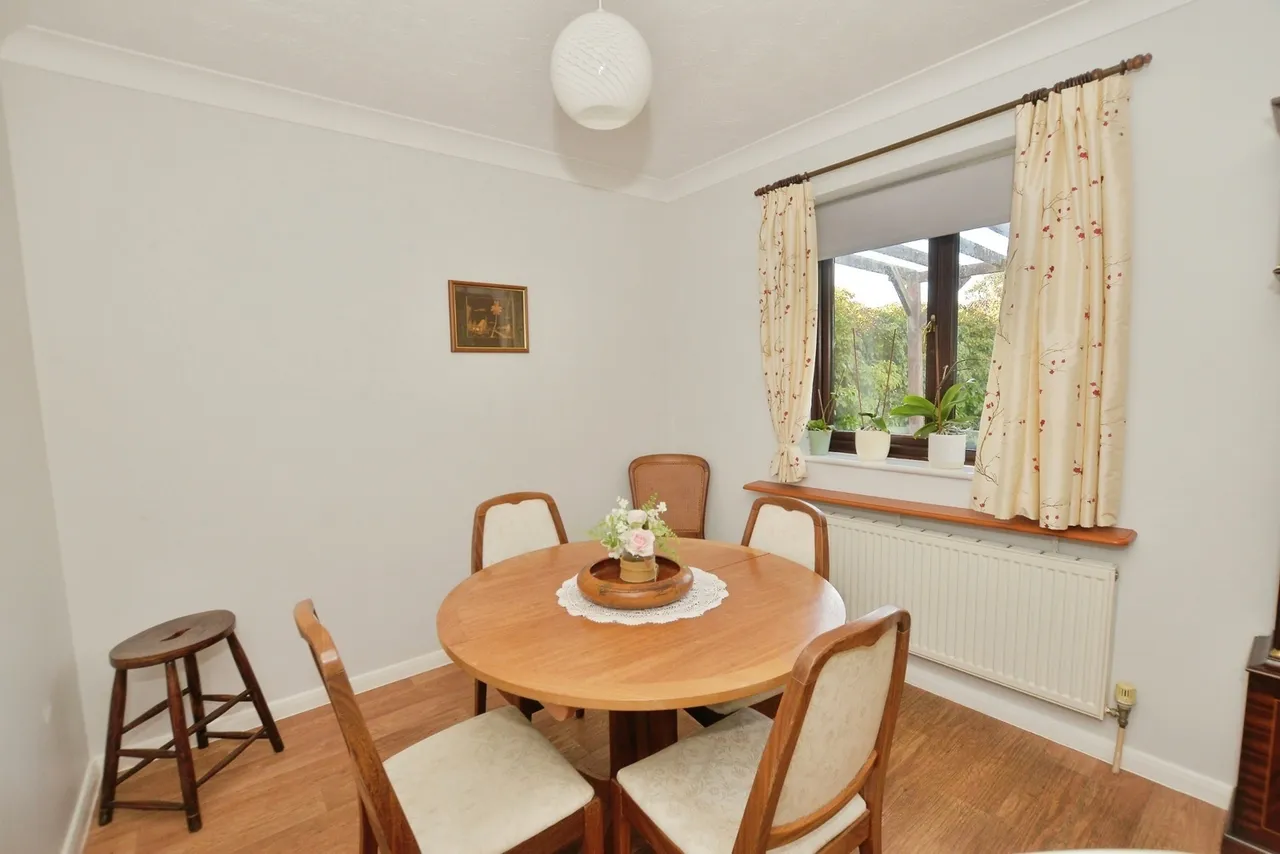 Samuel Mews, Lydd, TN29, photo 3
