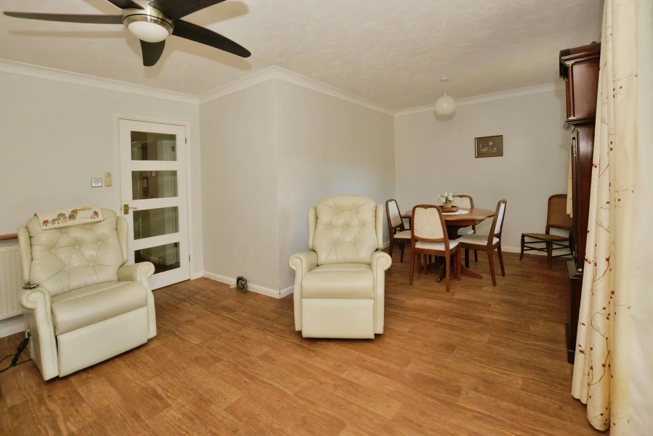 Samuel Mews, Lydd, TN29, photo 15
