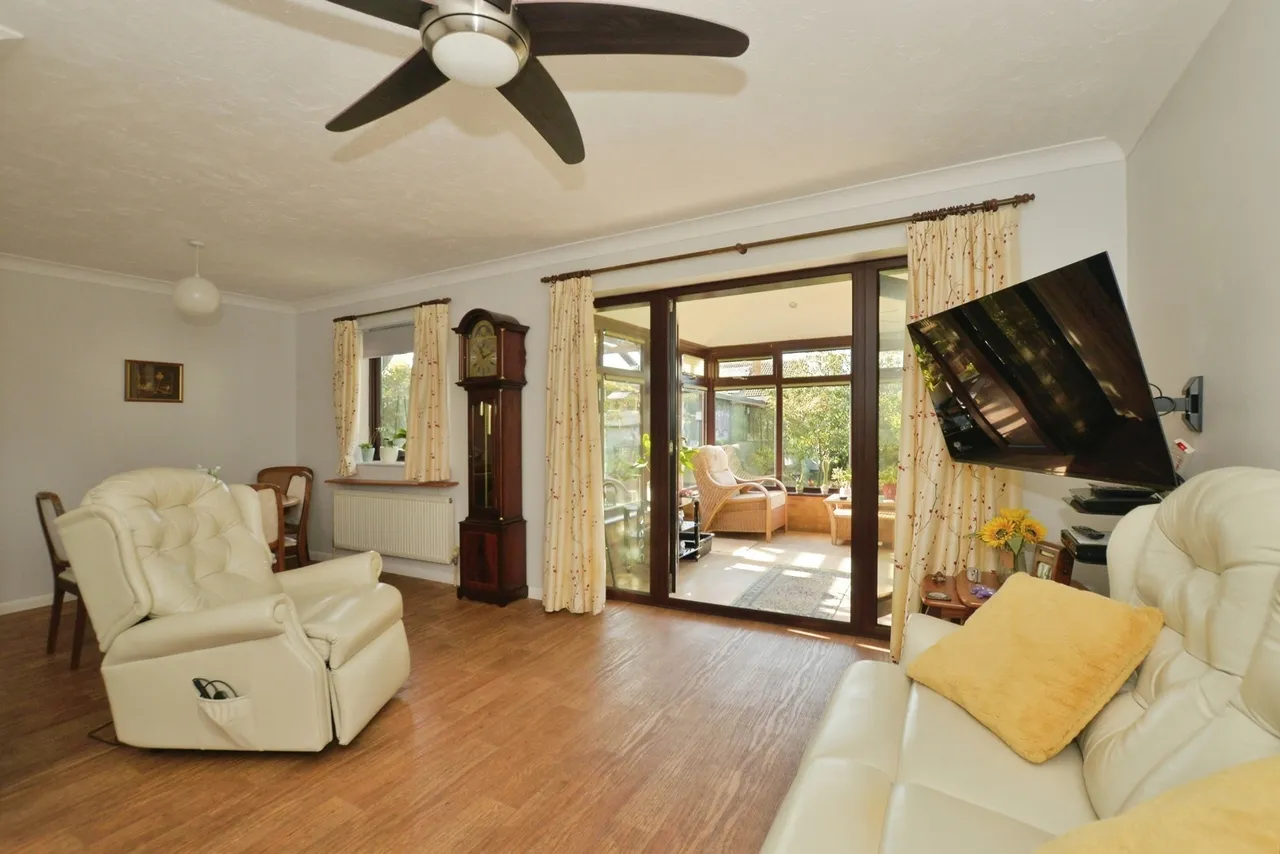 Samuel Mews, Lydd, TN29, photo 2