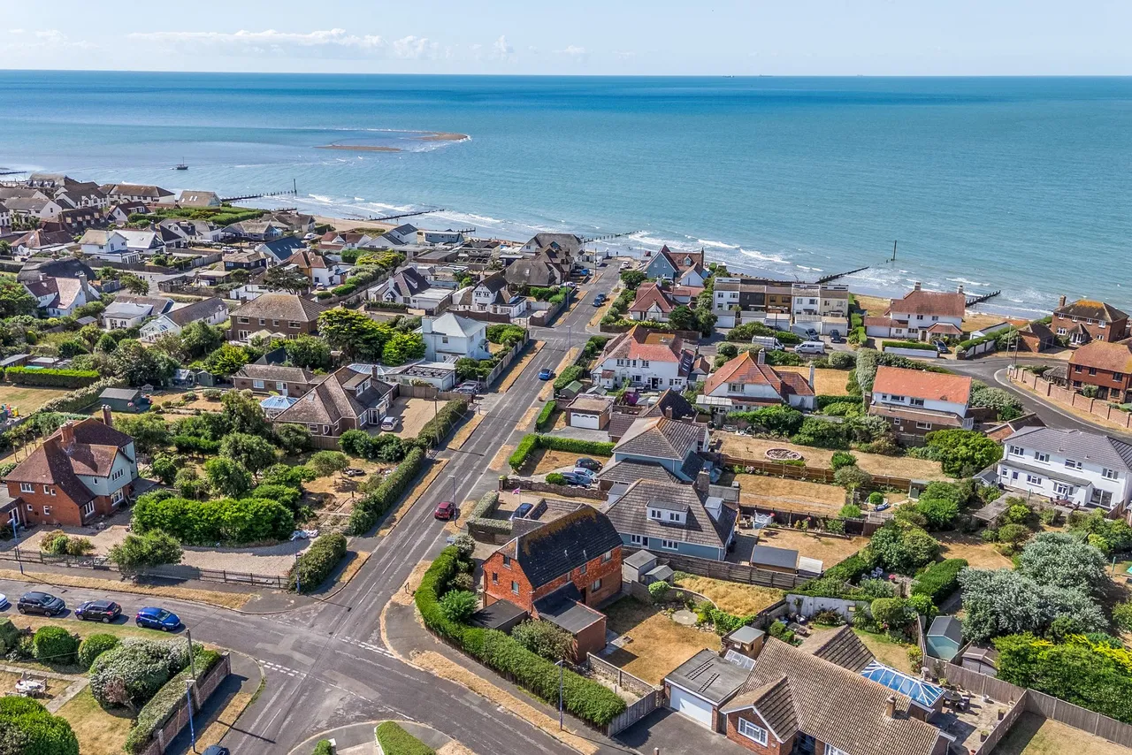 Warner Road, Selsey, PO20, photo 25