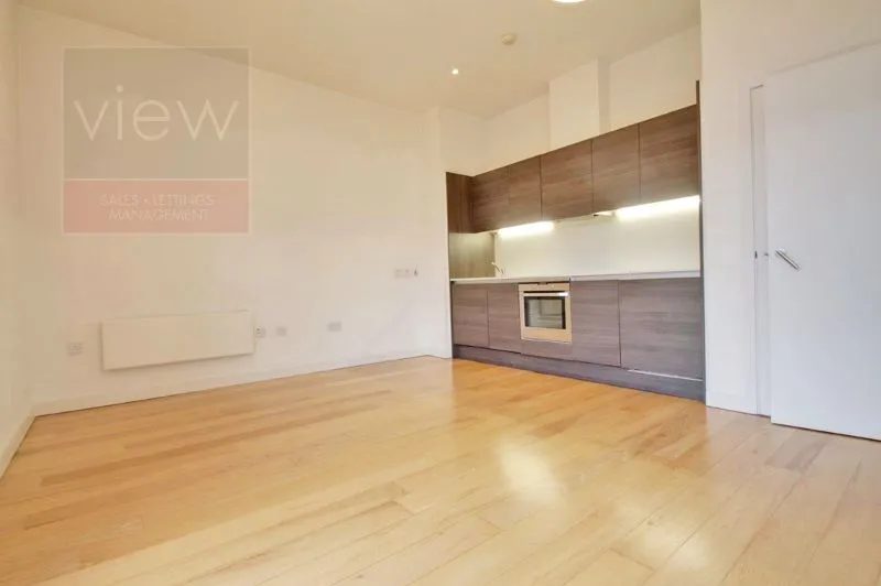 Crampton Street, London SE17 3BU, photo 4