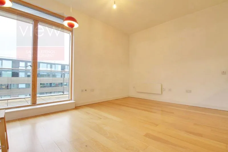 Crampton Street, London SE17 3BU, photo 3