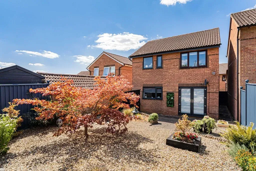 Hexham Gardens, Bletchley, Milton Keynes, Buckinghamshire, MK3 5EX, photo 10