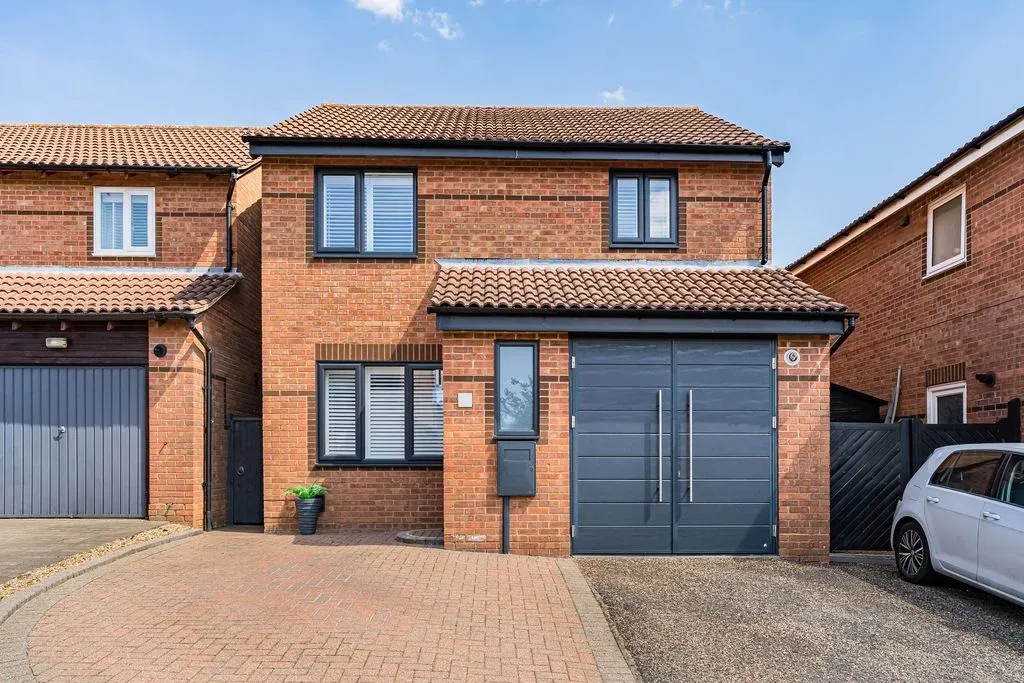 Hexham Gardens, Bletchley, Milton Keynes, Buckinghamshire, MK3 5EX, photo 21